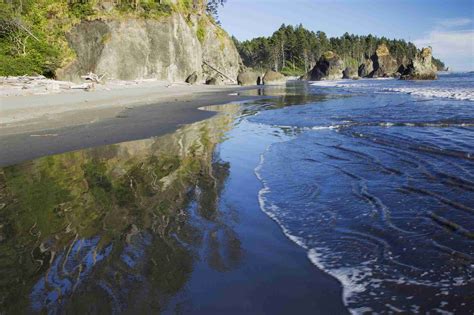 Exploring Washington State’s Nude Beaches: A Complete Guide